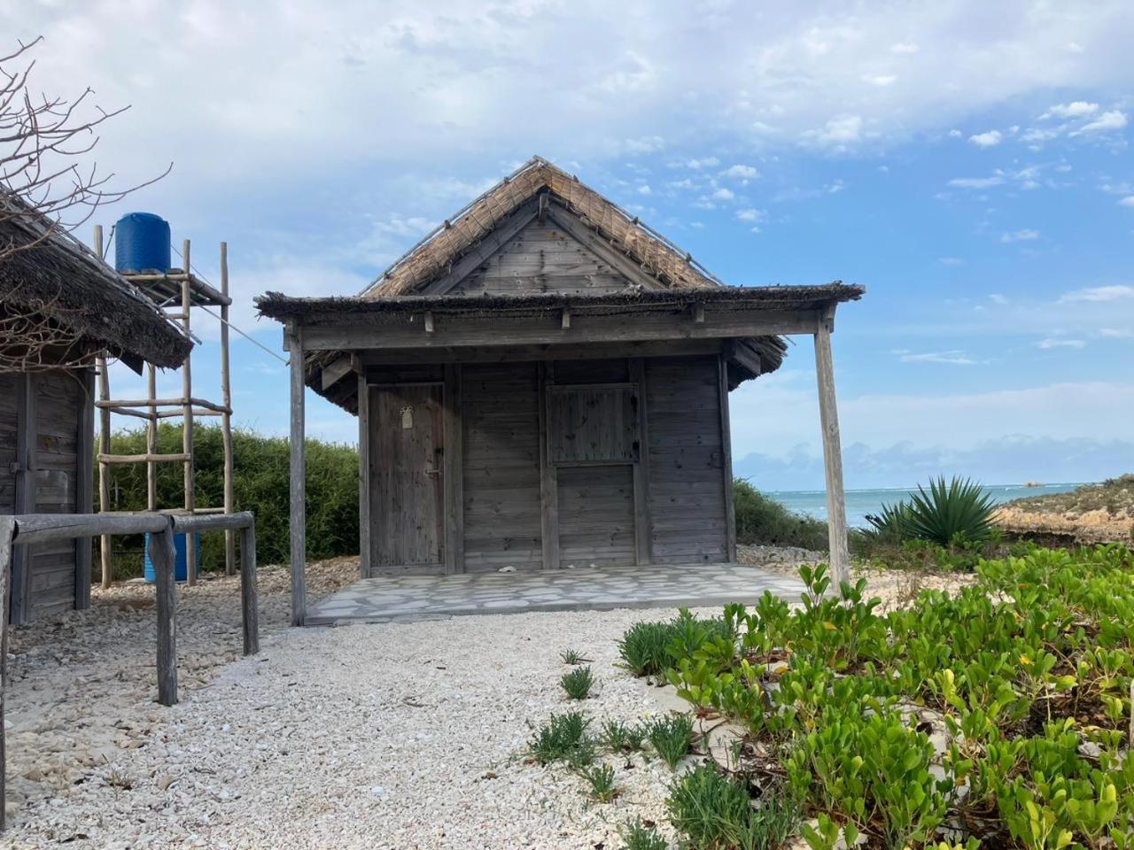 Vazaha Vezo Bed & Breakfast Andavadoaka Екстериор снимка